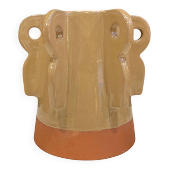 Ceramic vase