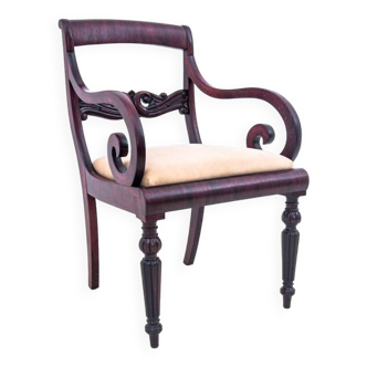 Fauteuil Biedermeier en acajou, début XXe siècle.