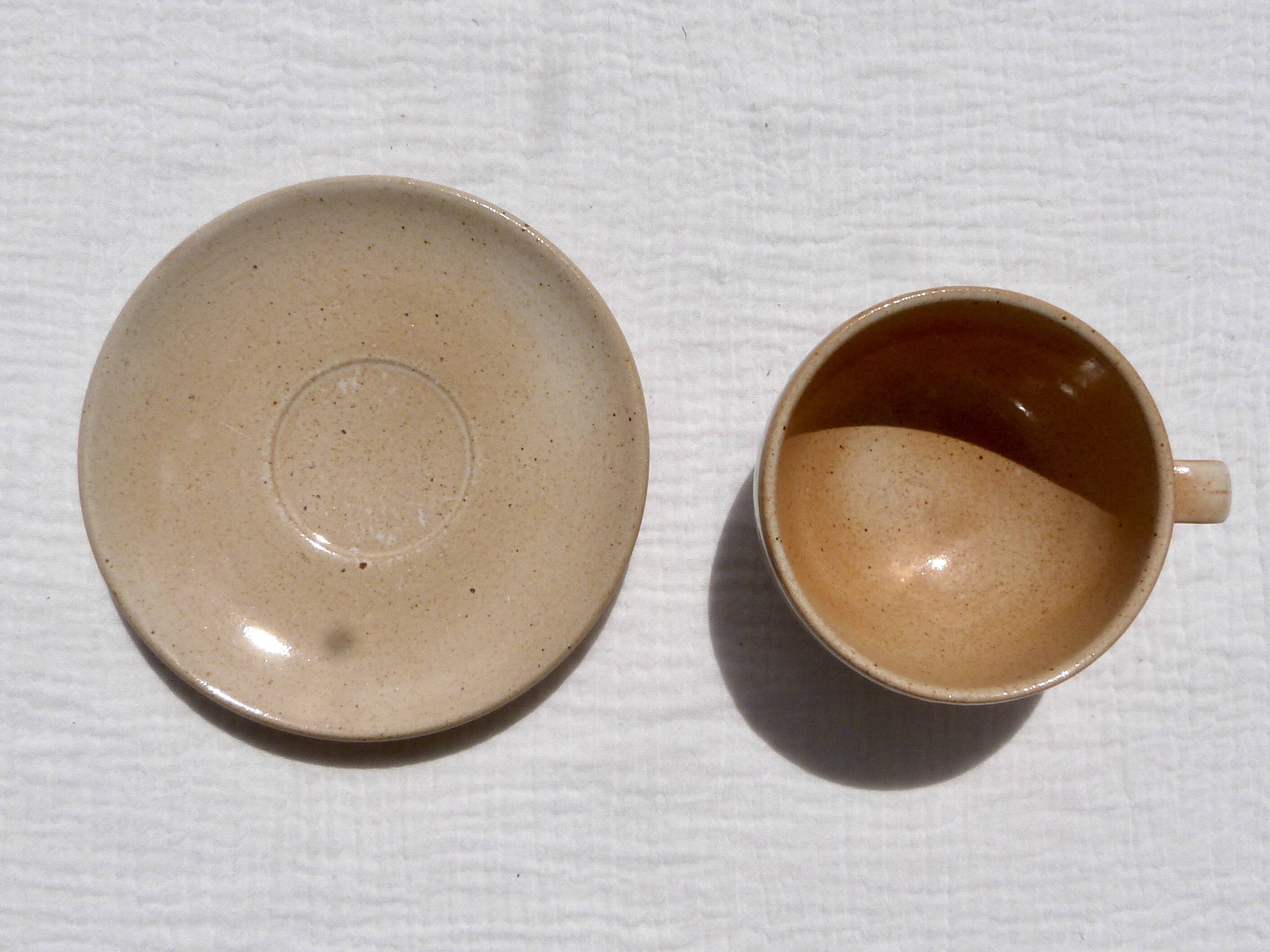 Stoneware cup with saucer Grès du Marais