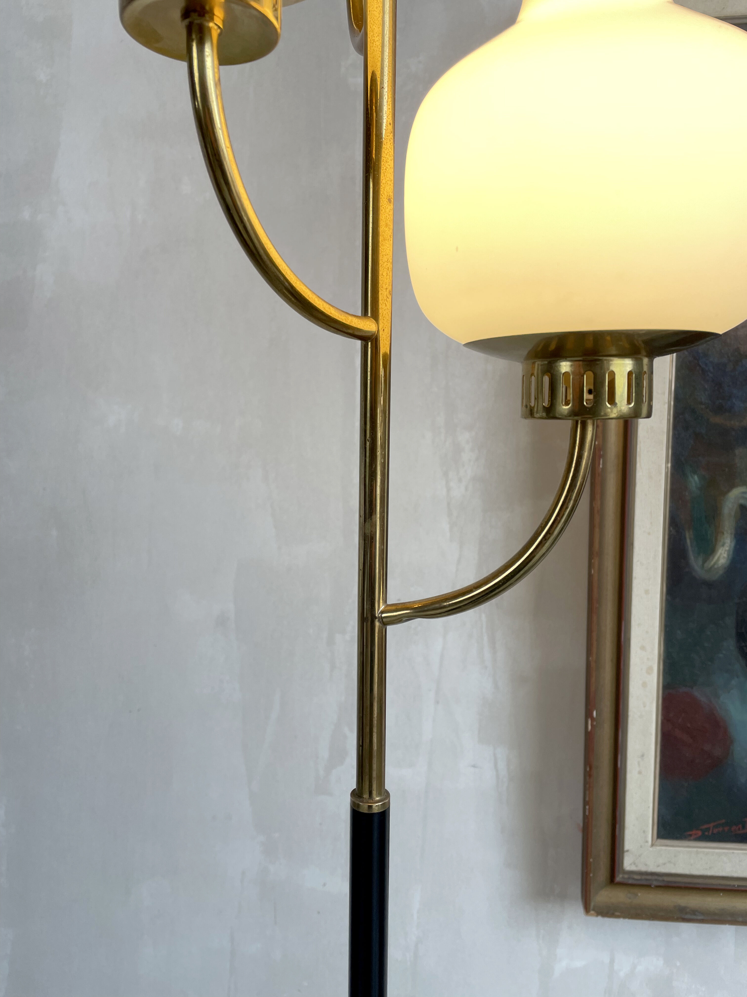 Stilnovo, floor lamp with three opalines, Italy 1950