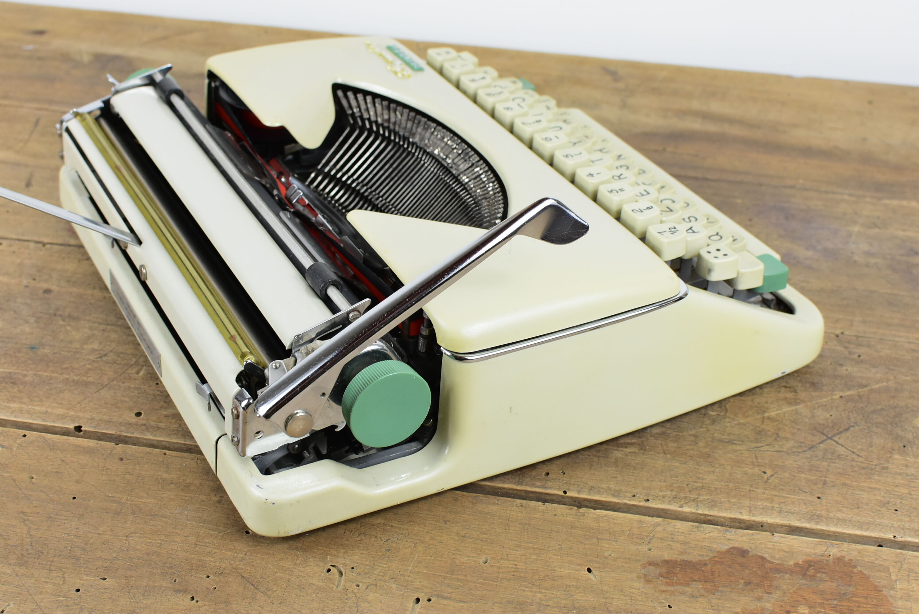 Olympia Splendid 66 Typewriter