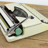 Olympia Splendid 66 Typewriter