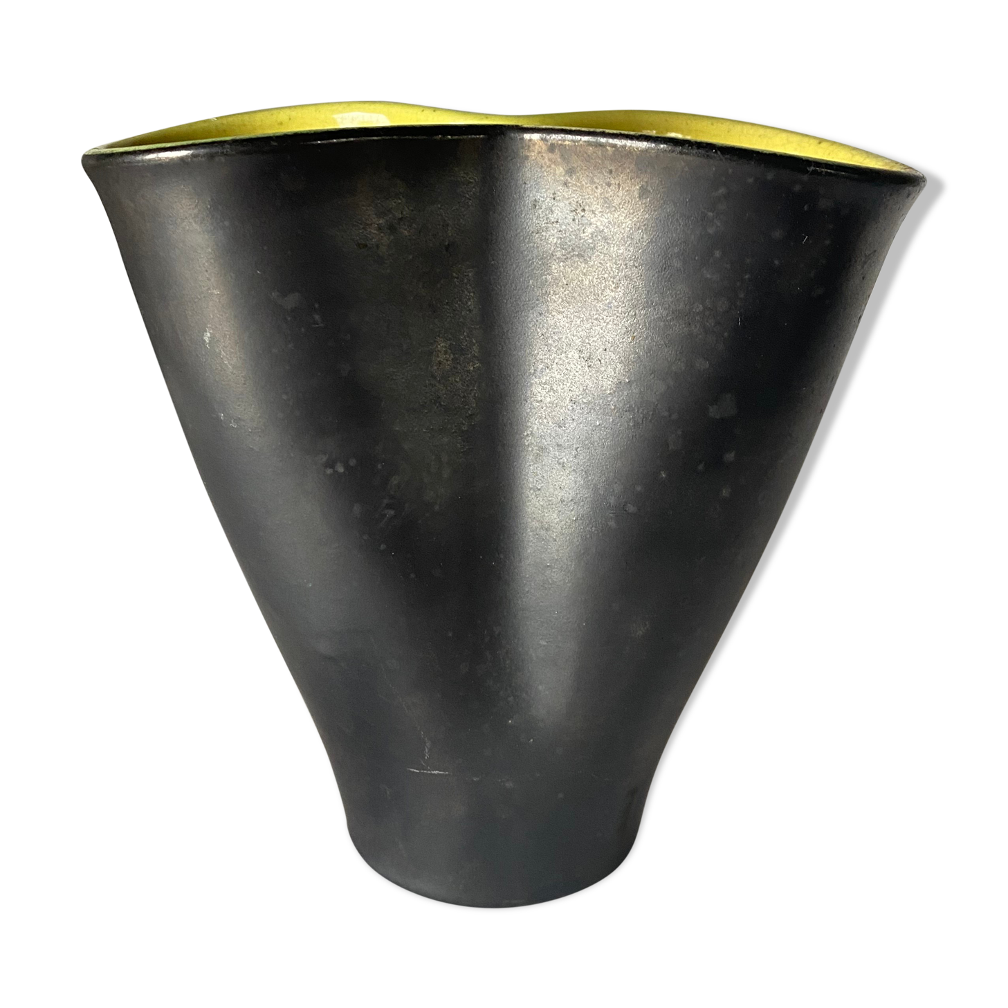 Elchinger handkerchief vase