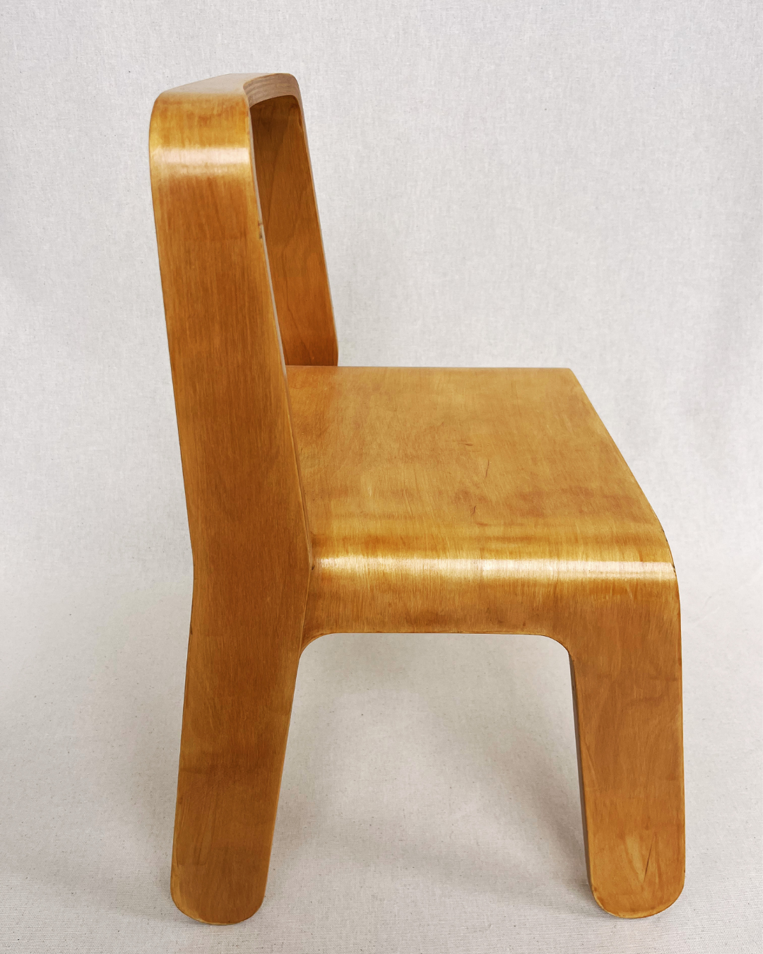 Chaise enfant scandinave