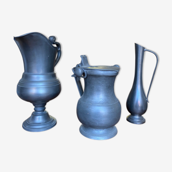 Lot de 3 carafes en étain