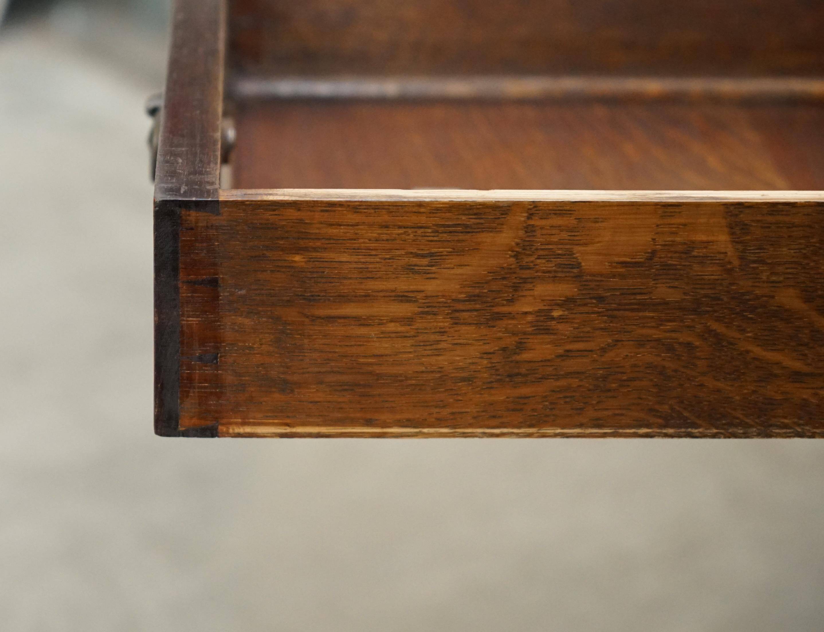 Antique extendable coffee table circa 1880 in solid walnut.