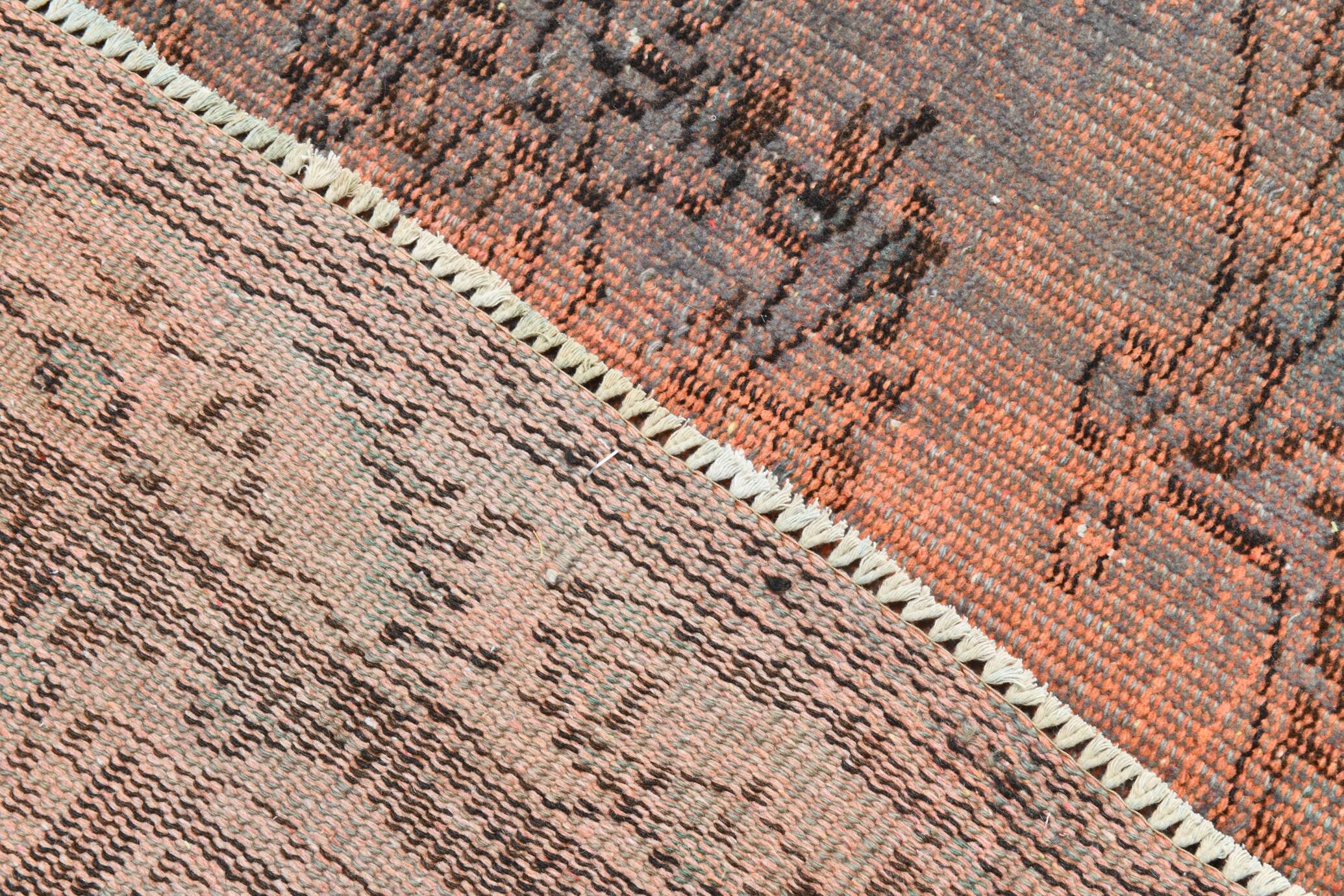 Tapis turc vintage classique en laine terracotta