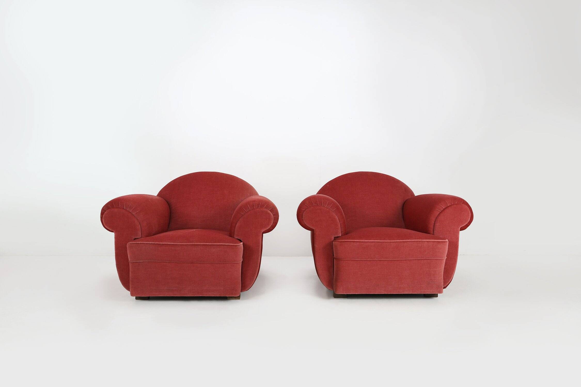 Set of 3 French Art Deco Red velvet Upholstered Armchairs, 1930s
