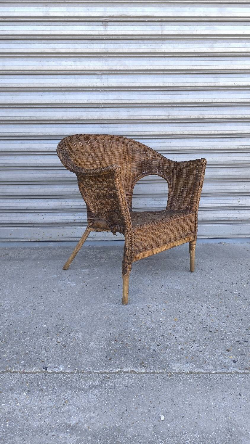 Fauteuil en osier des années 50