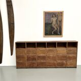 Meuble de métier ancien à 24 casiers