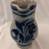 Water jug in Alsace sandstone