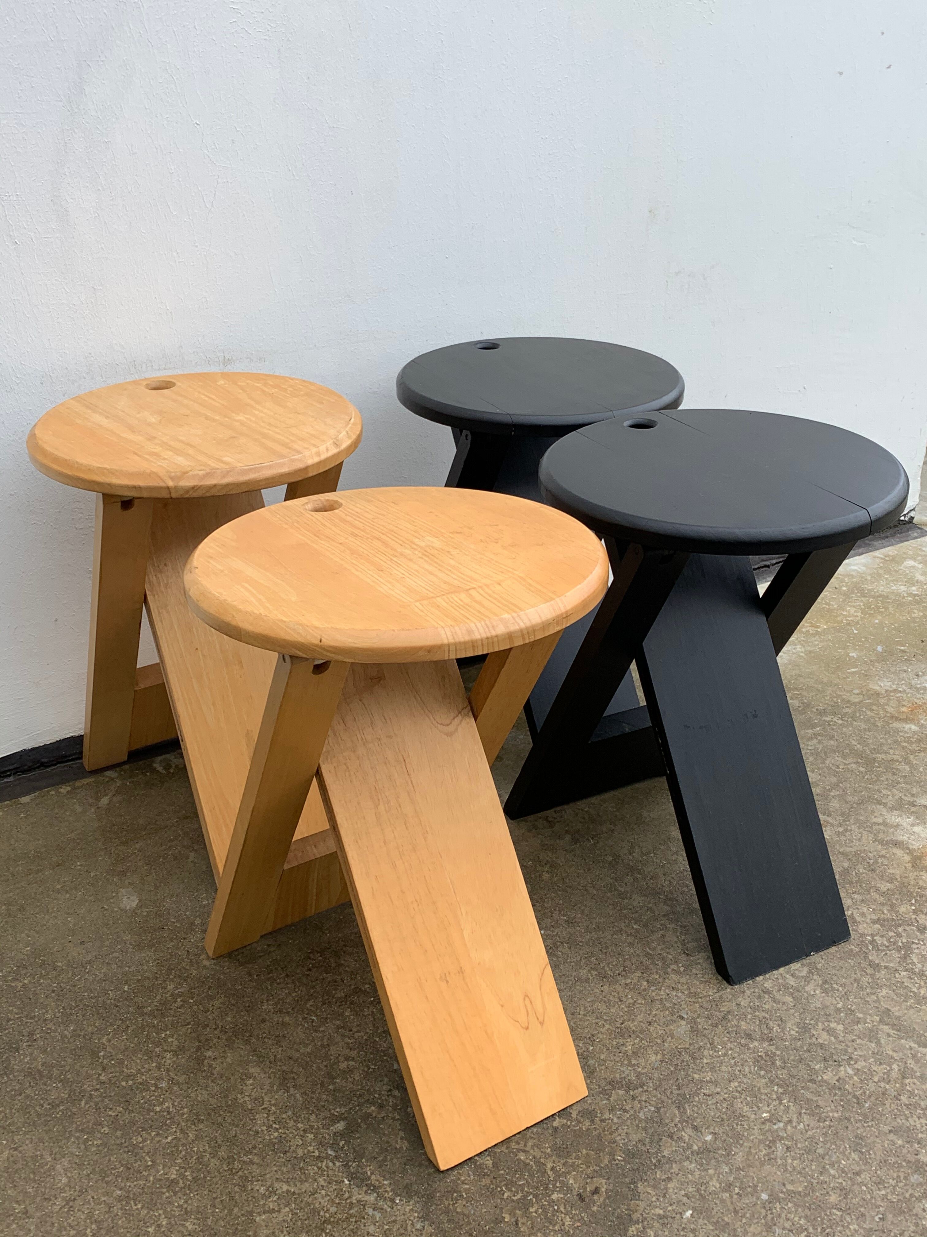4 adrian Reed and Roger Tallon 1970 wooden folding stools