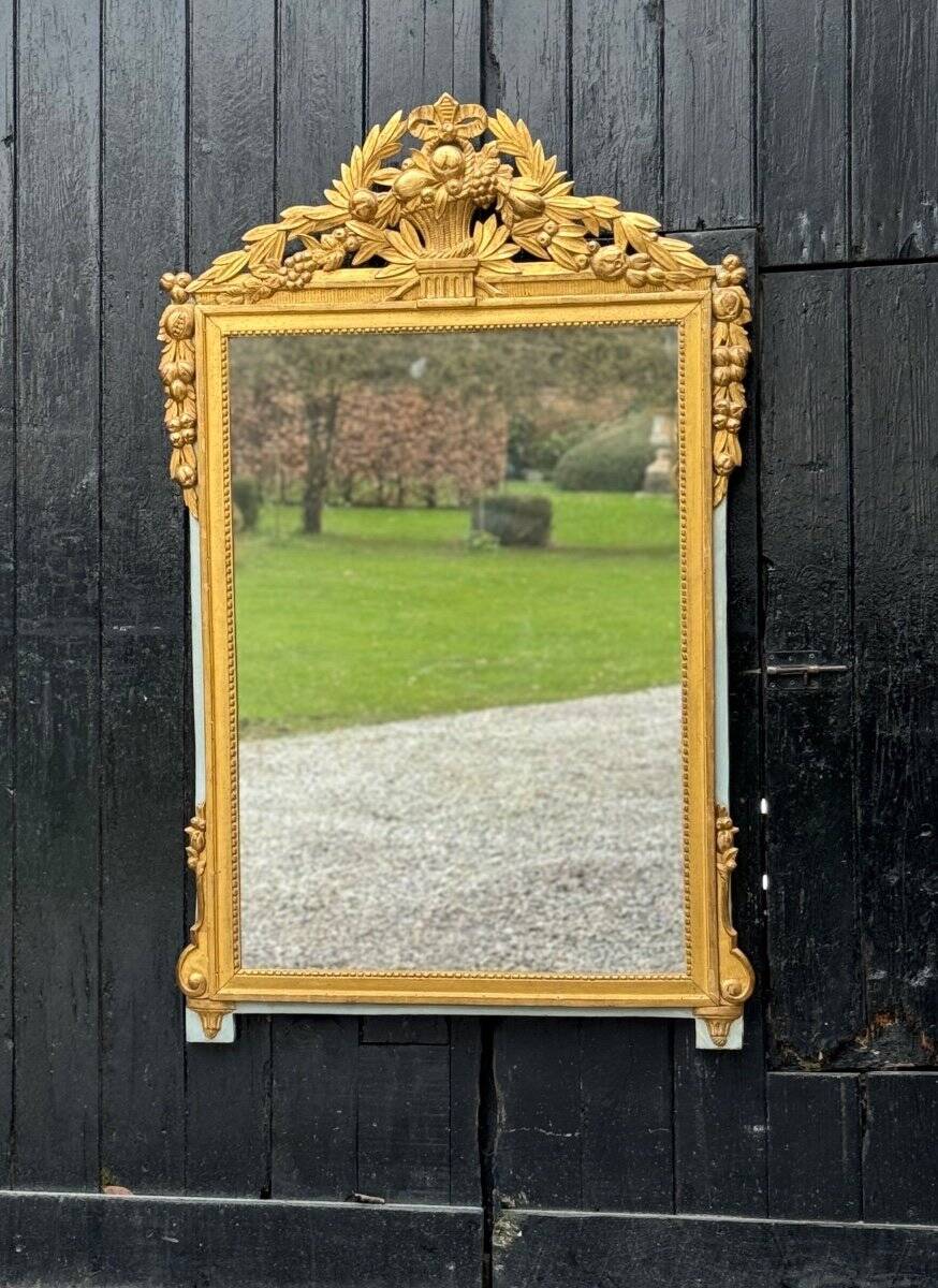 Large Louis XVI Mirror in Carved and Gilded Wood, France, 18th Century