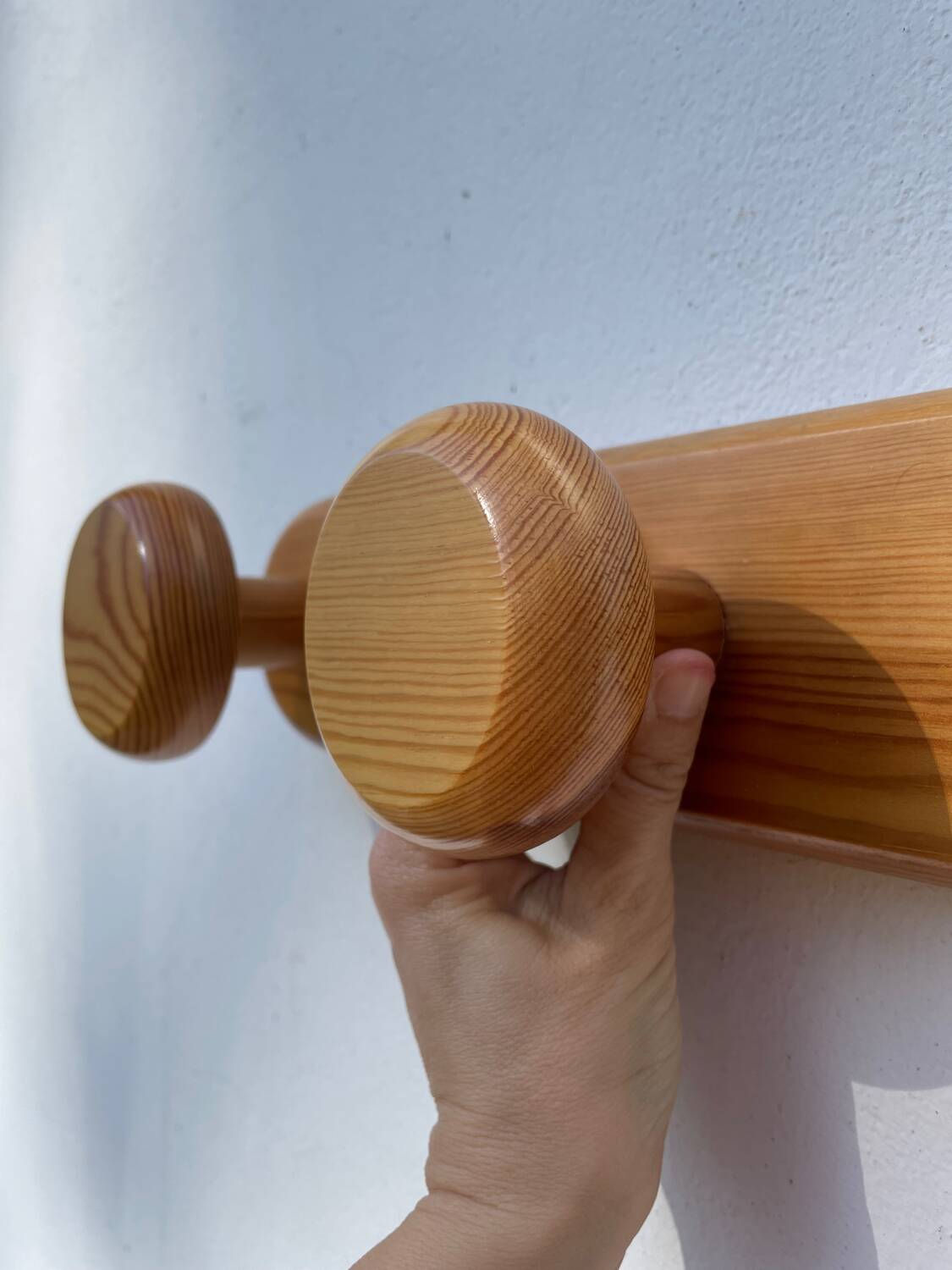 1980 pine wood wall coat rack