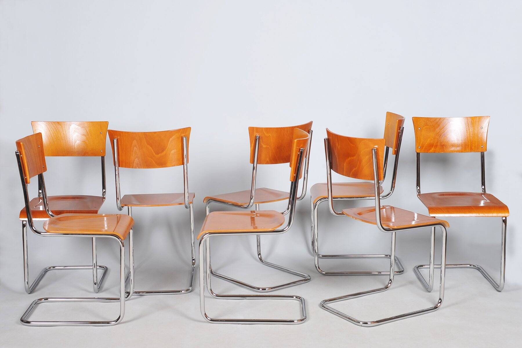 Vintage Bauhaus Chairs in Beech and Chrome, Czech, 1930s, Set of 8