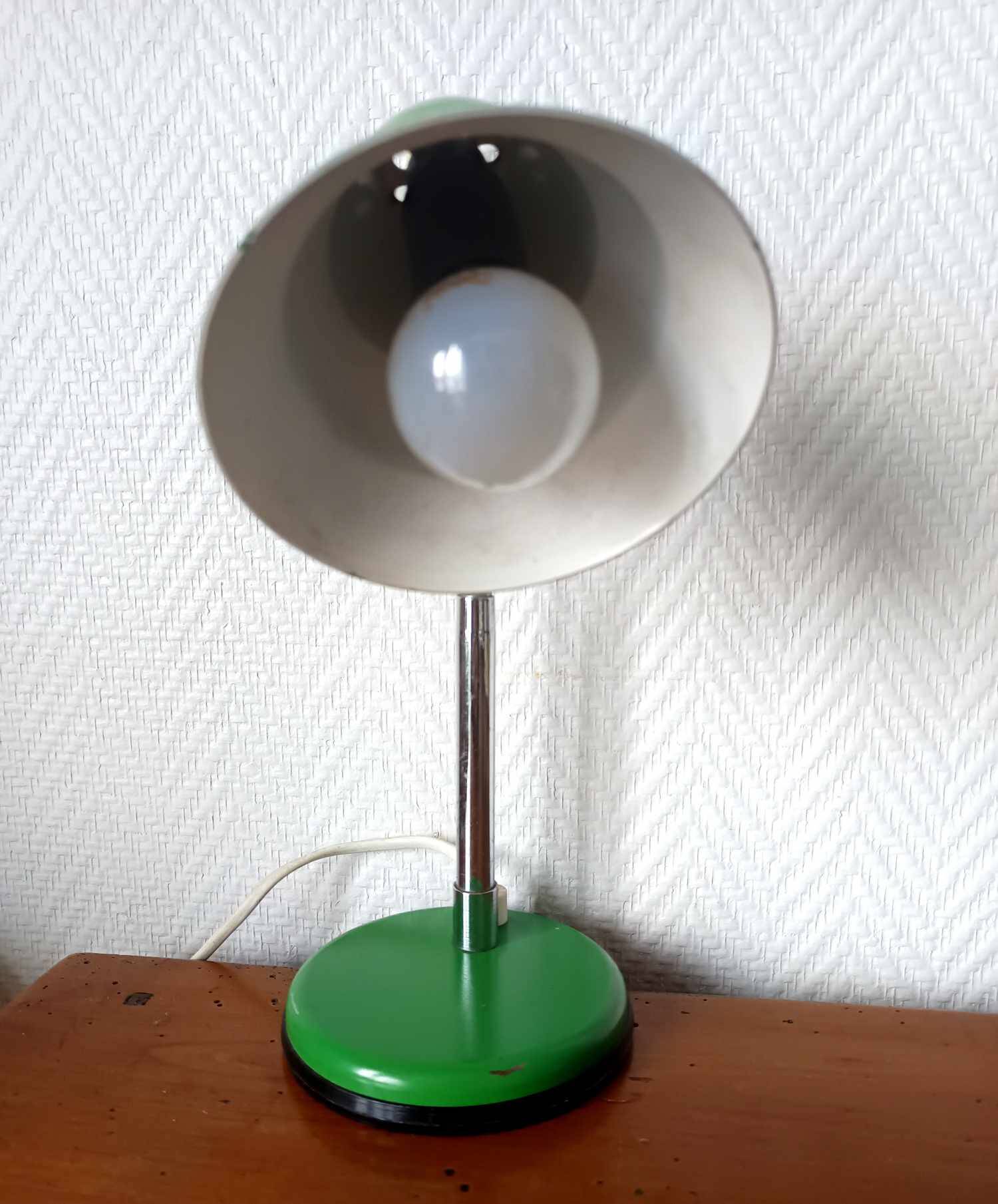 Vintage green cocotte lamp 1950