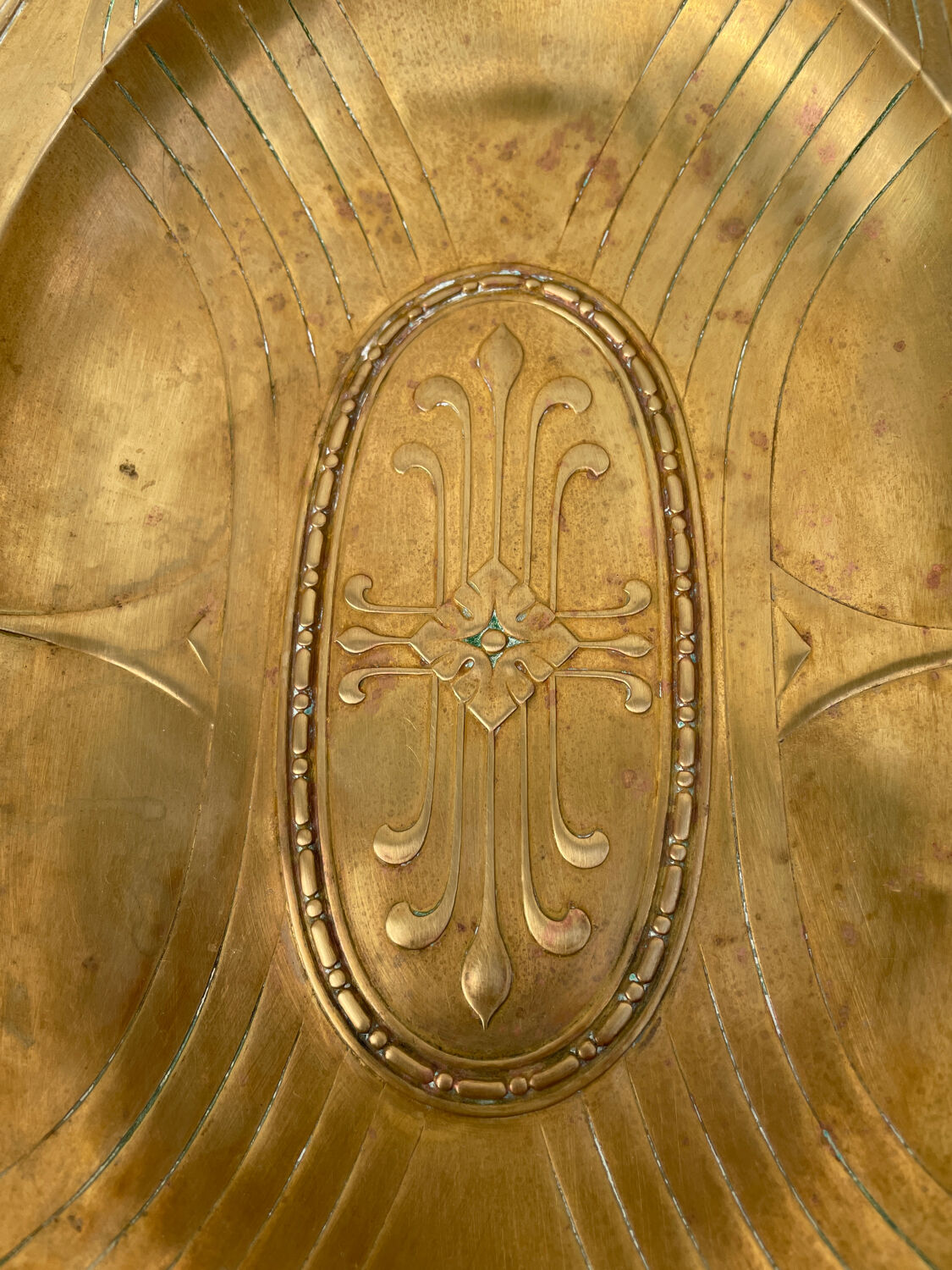 Art Deco oval silver-plated metal dish