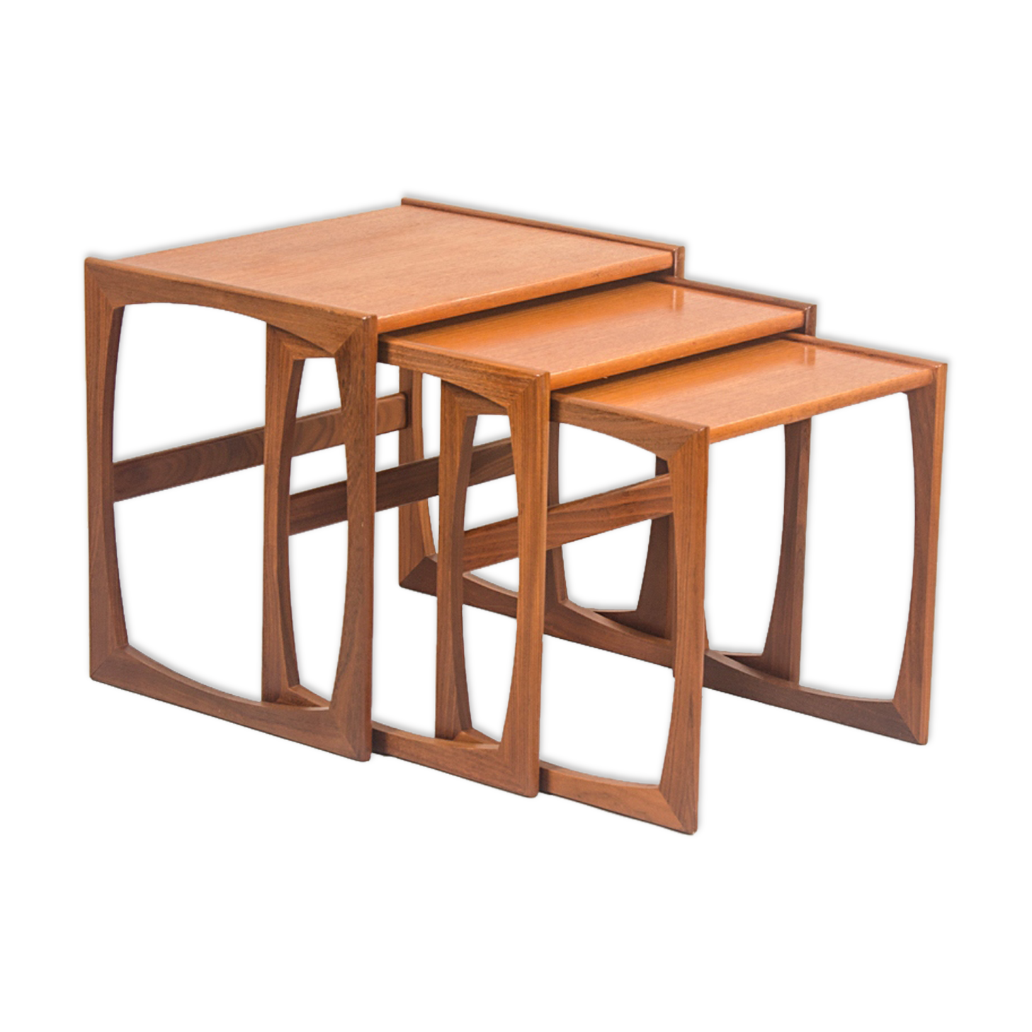 Tables gigognes Quadrille du milieu du siècle par R. Benett pour G Plan