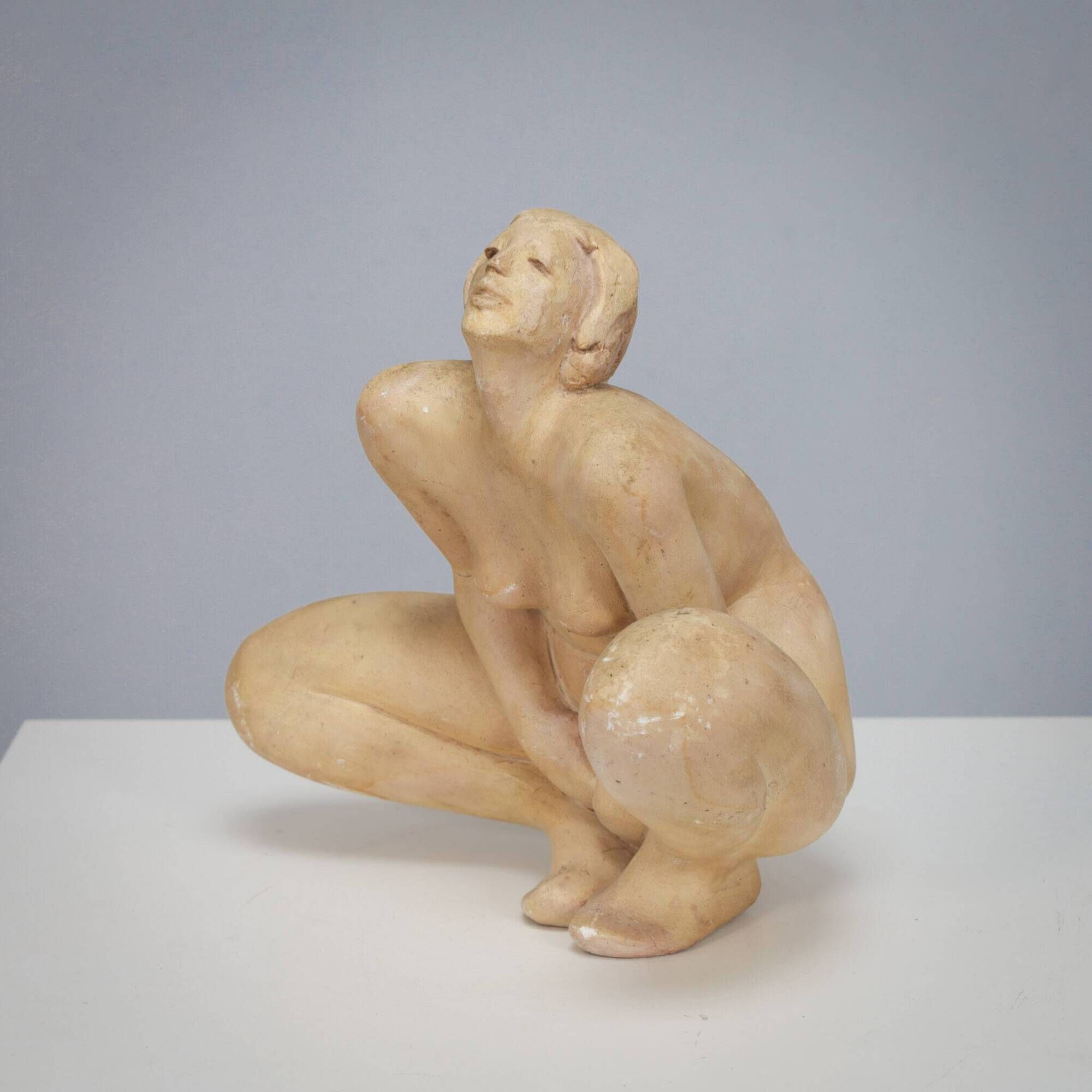 Group of four female sculptures by Francine Govers, Netherlands, 1990s