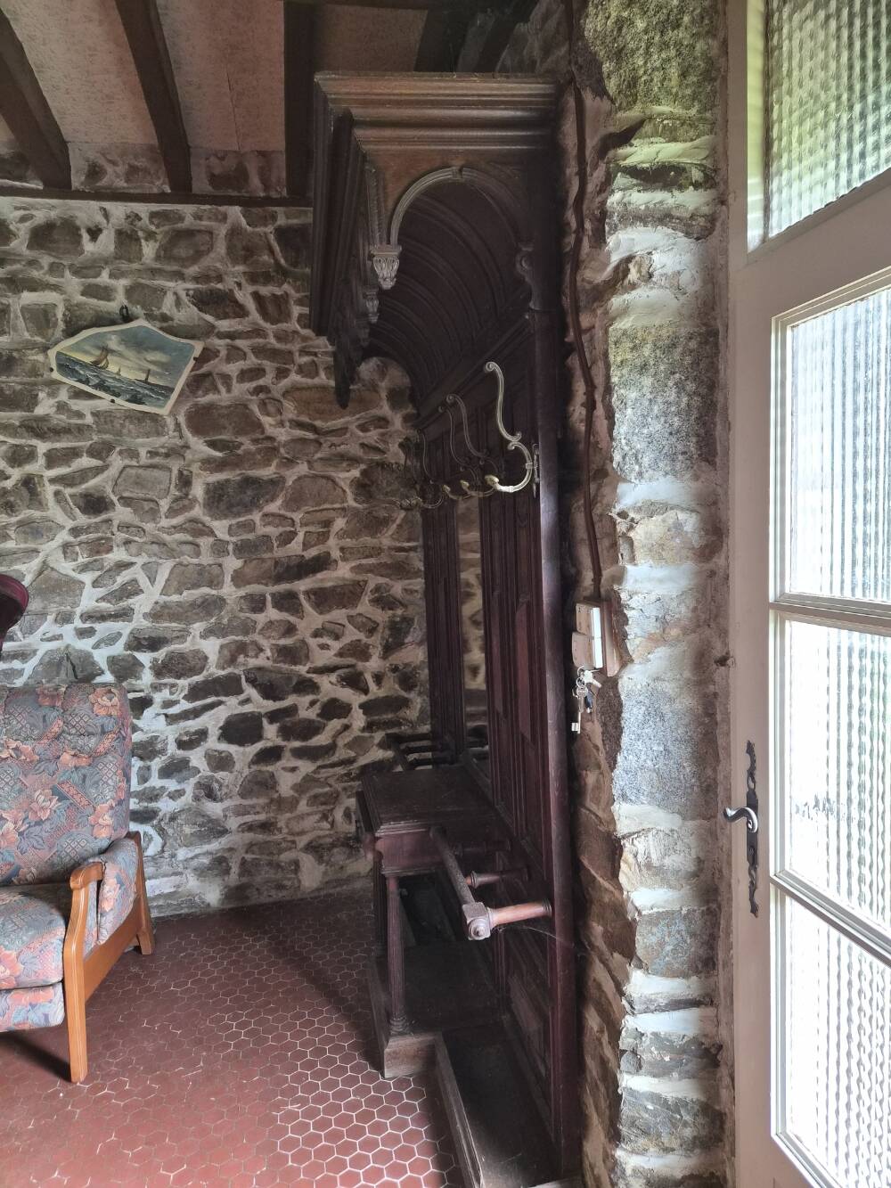 Entrance hall wardrobe