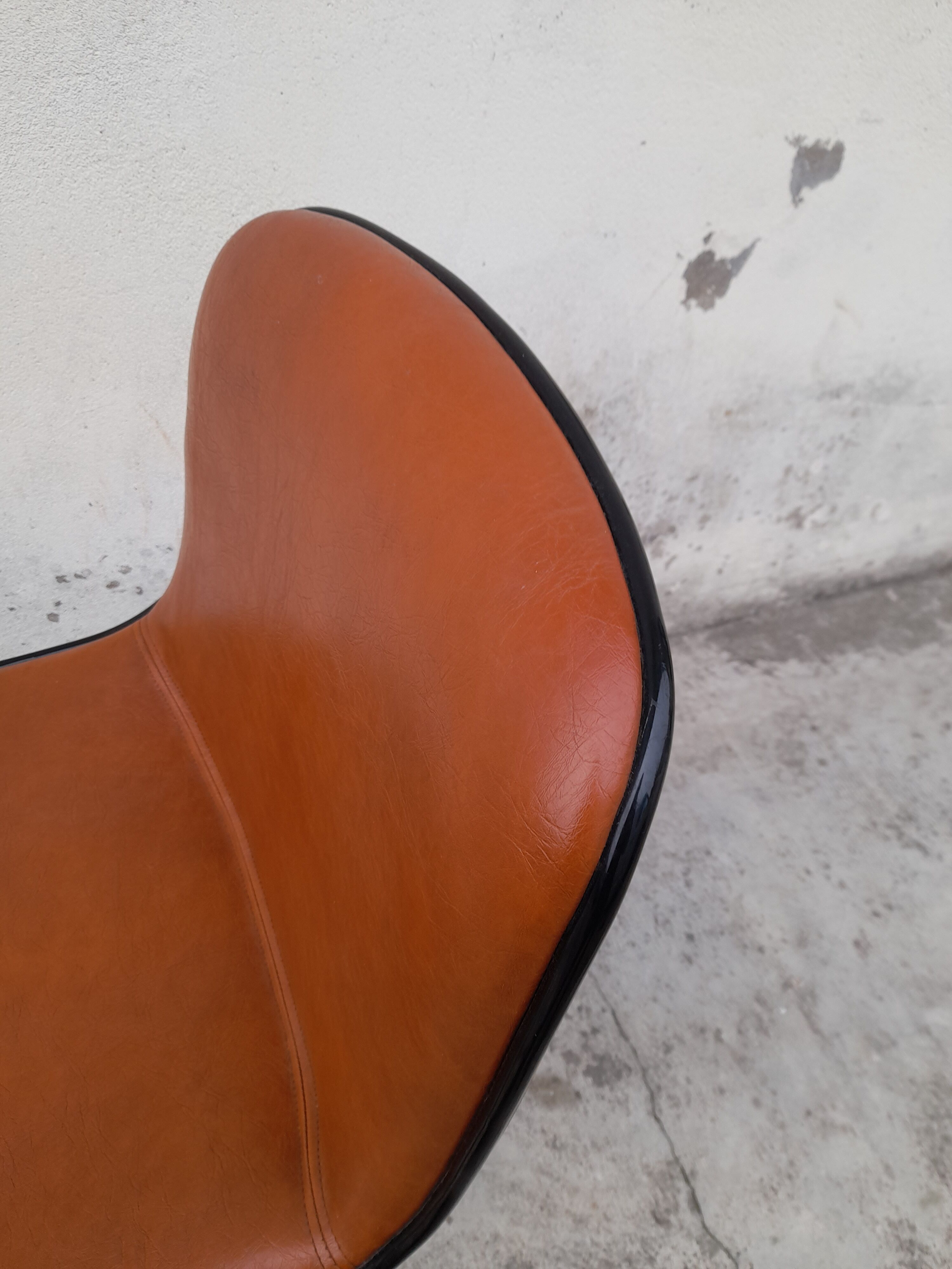 Chaise Strafor vintage années 70