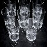 8 Baccarat goblet glasses in cut crystal.