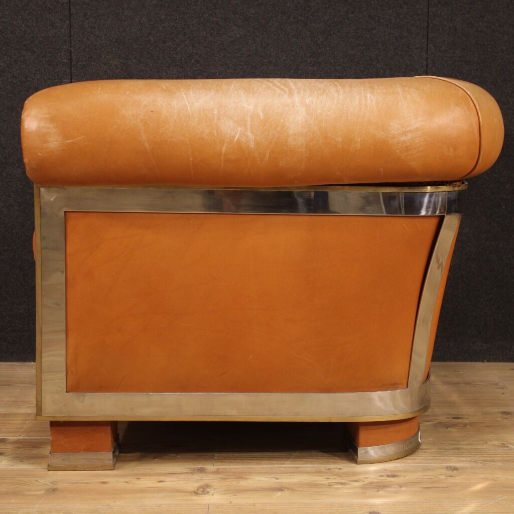 Italian design armchair in leather from the 70s