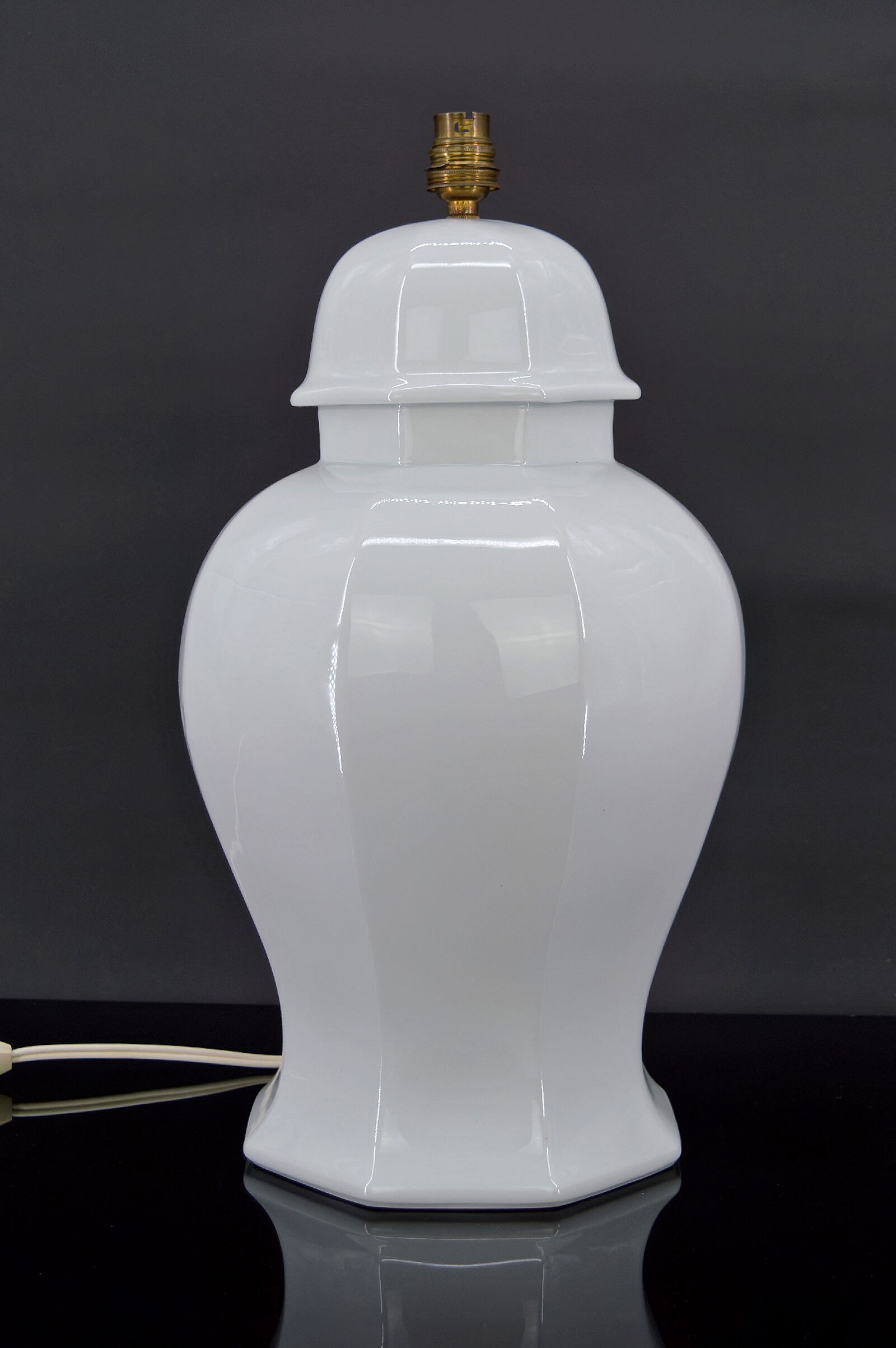 White porcelain lamp by Pillivuyt, Japonisme, France, circa 1970