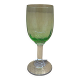 Stemmed glass for digestive in uraline (B)