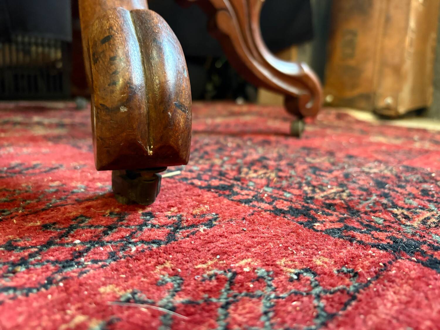 Antique wooden table – Napoleon III / Victorian style – With drawers