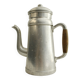Cafetière ancienne en aluminium