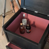 Meuble bar / coffre tiroir