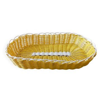 Scoubidou bread basket