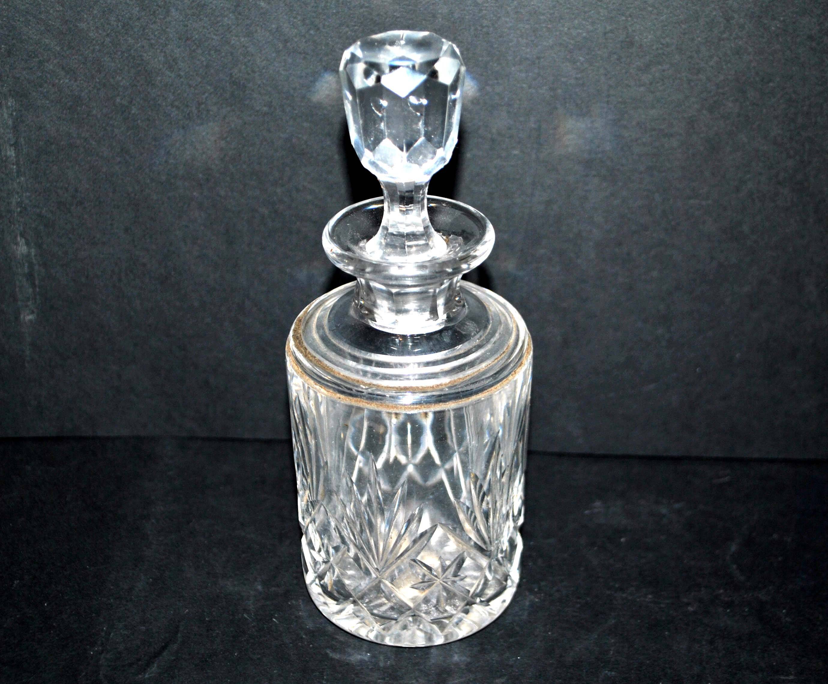 Carafe - Saint-Louis crystal toilet bottle, cut Massenet model