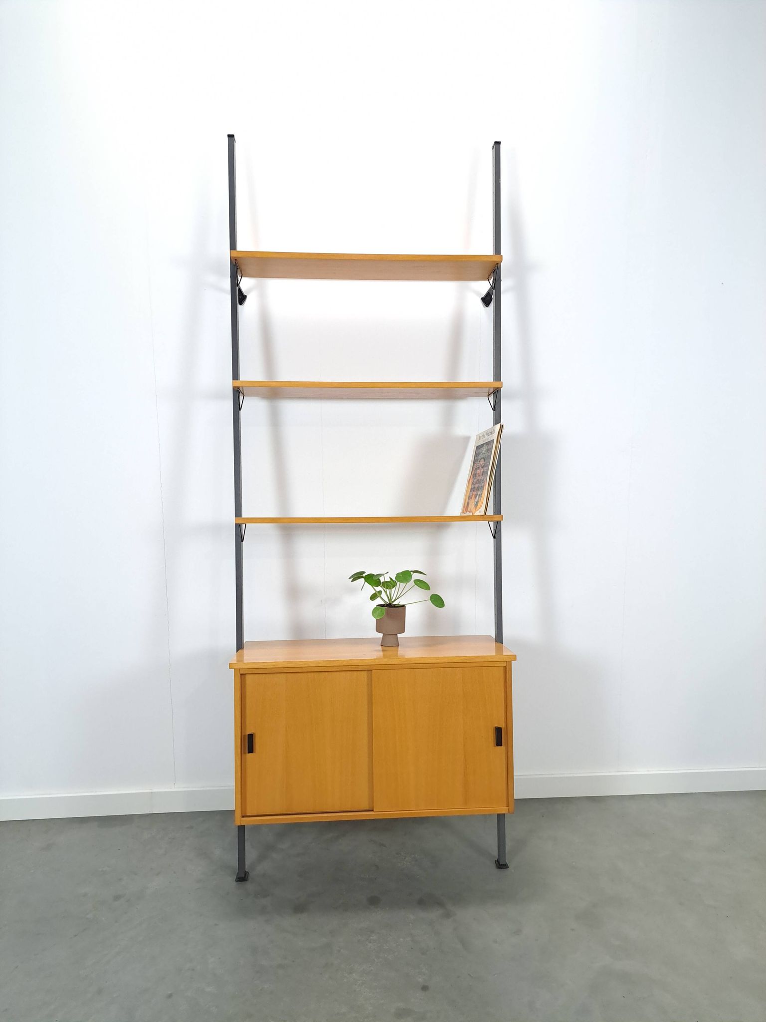Design Olof Pira Sweden LP modulair wandsysteem