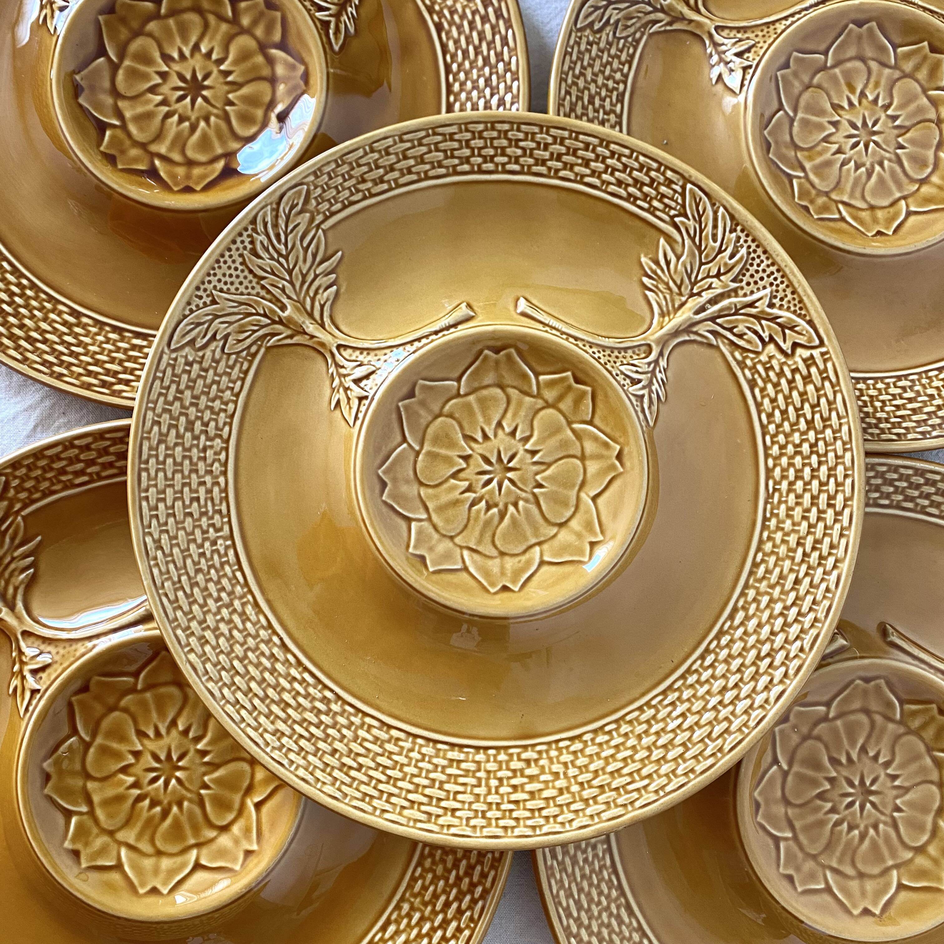 70s artichoke plates