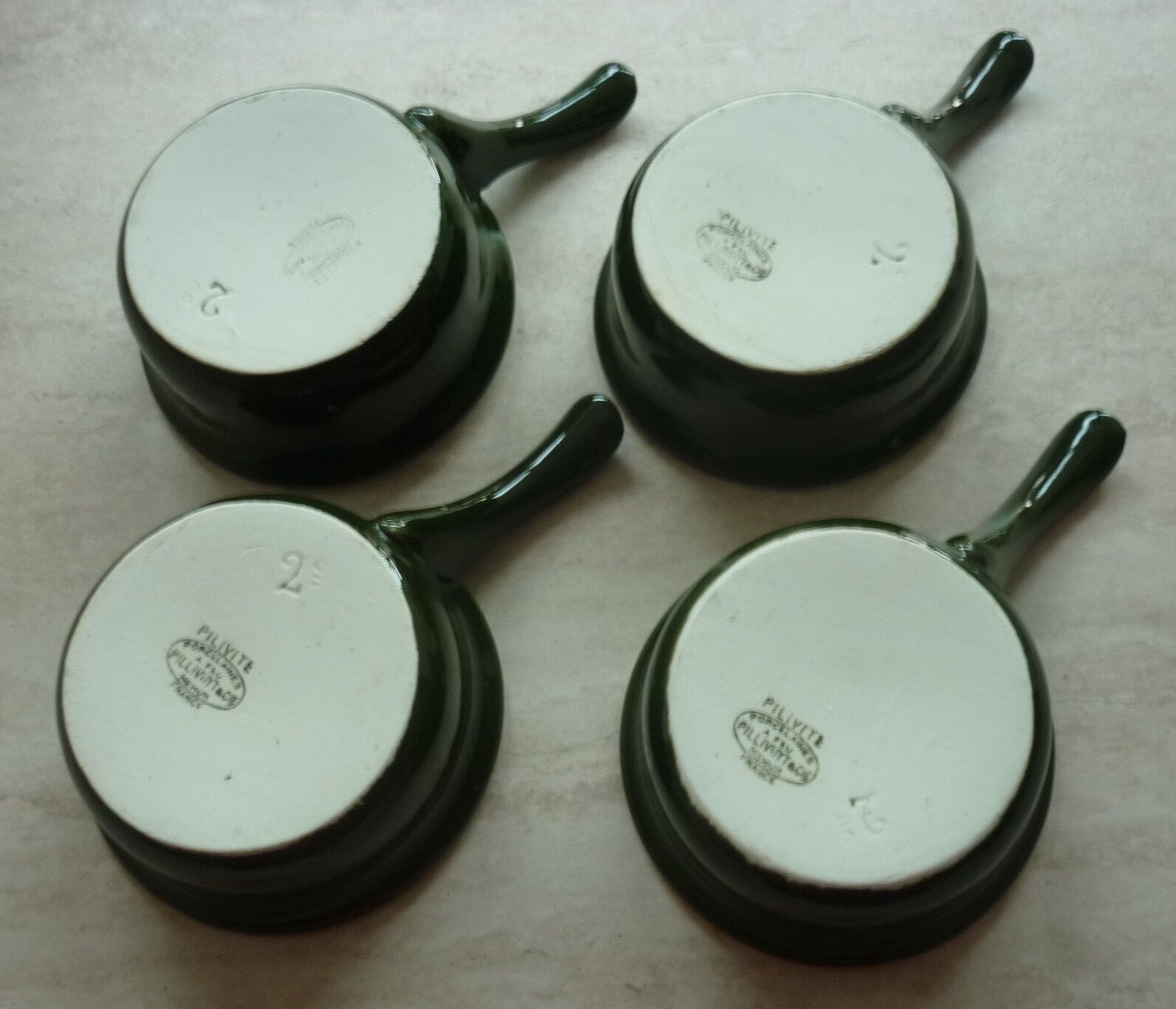 Pair of 2 cassollettes-ramekins-pans PILIVITE in fire porcelain