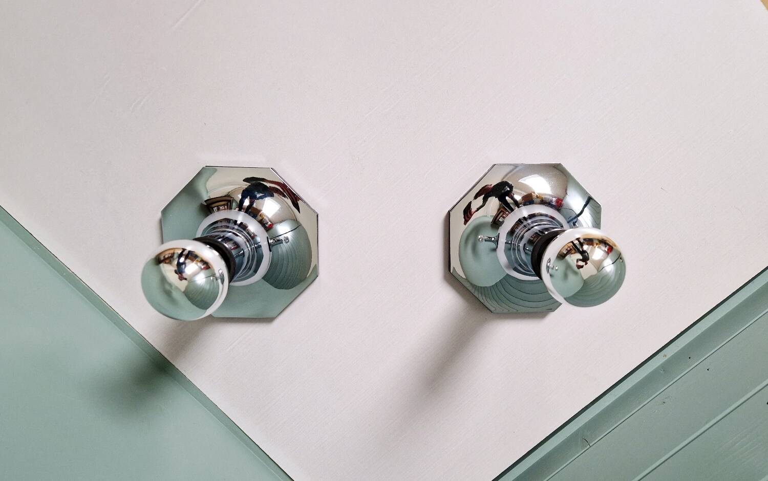 Pair of wall sconces/spotlights in chrome metal, Motoko Ishii