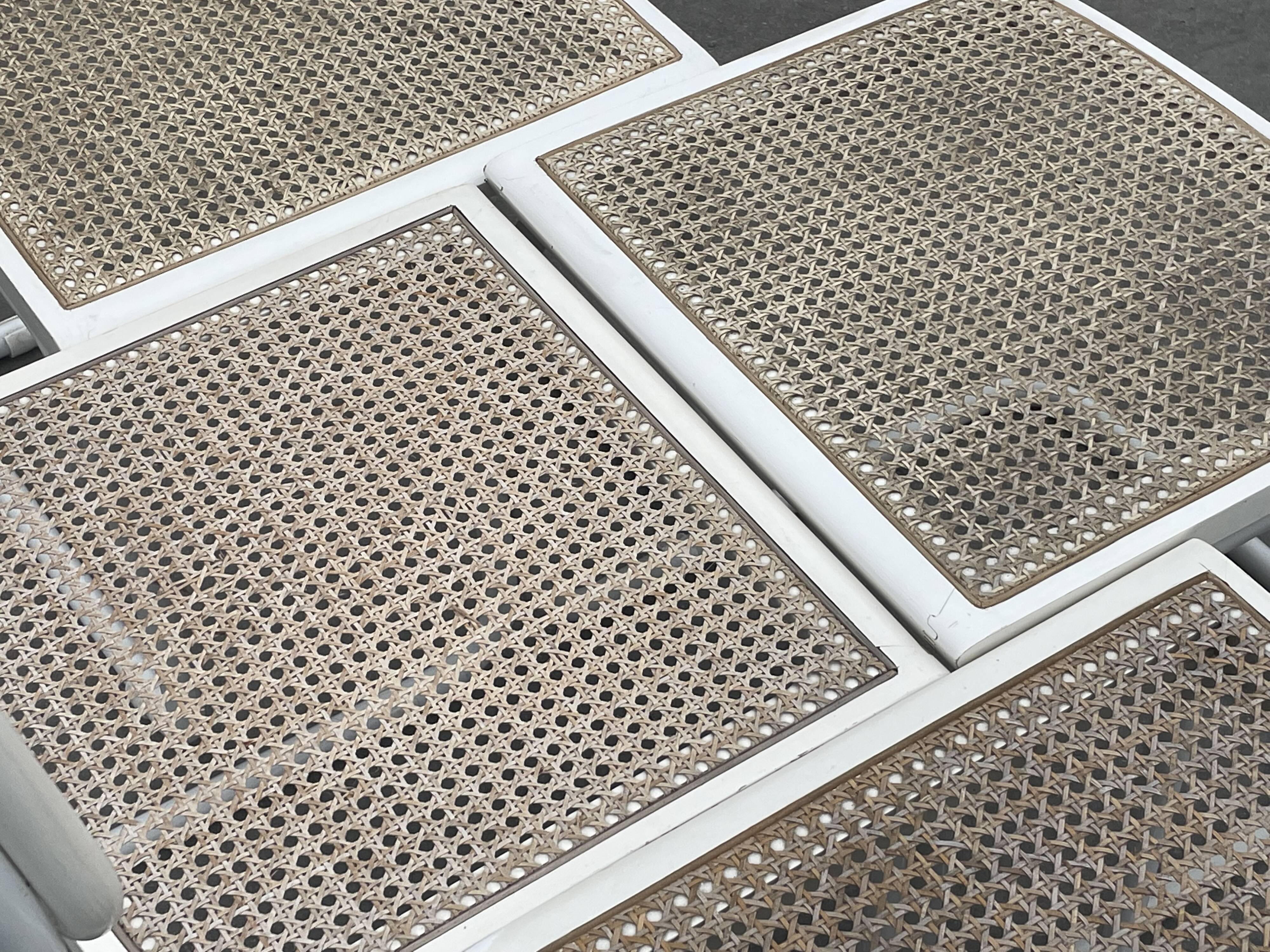 Set of 4 Cesca b32 model chairs in white by Marcel Breuer