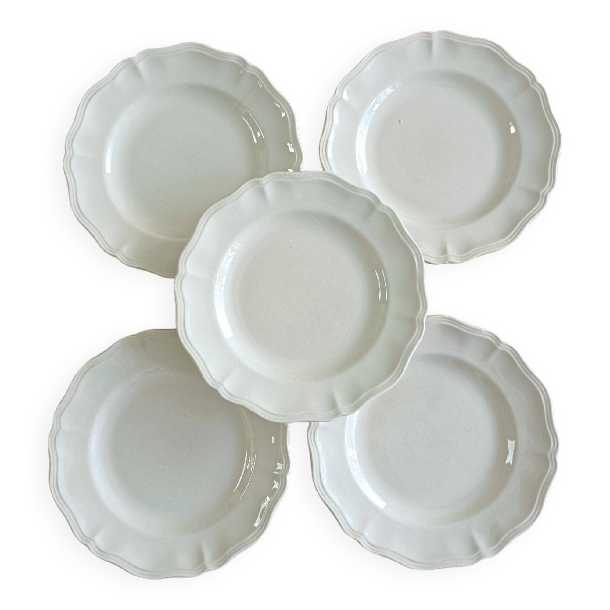Set of 5 Sarreguemines ivory flat plates