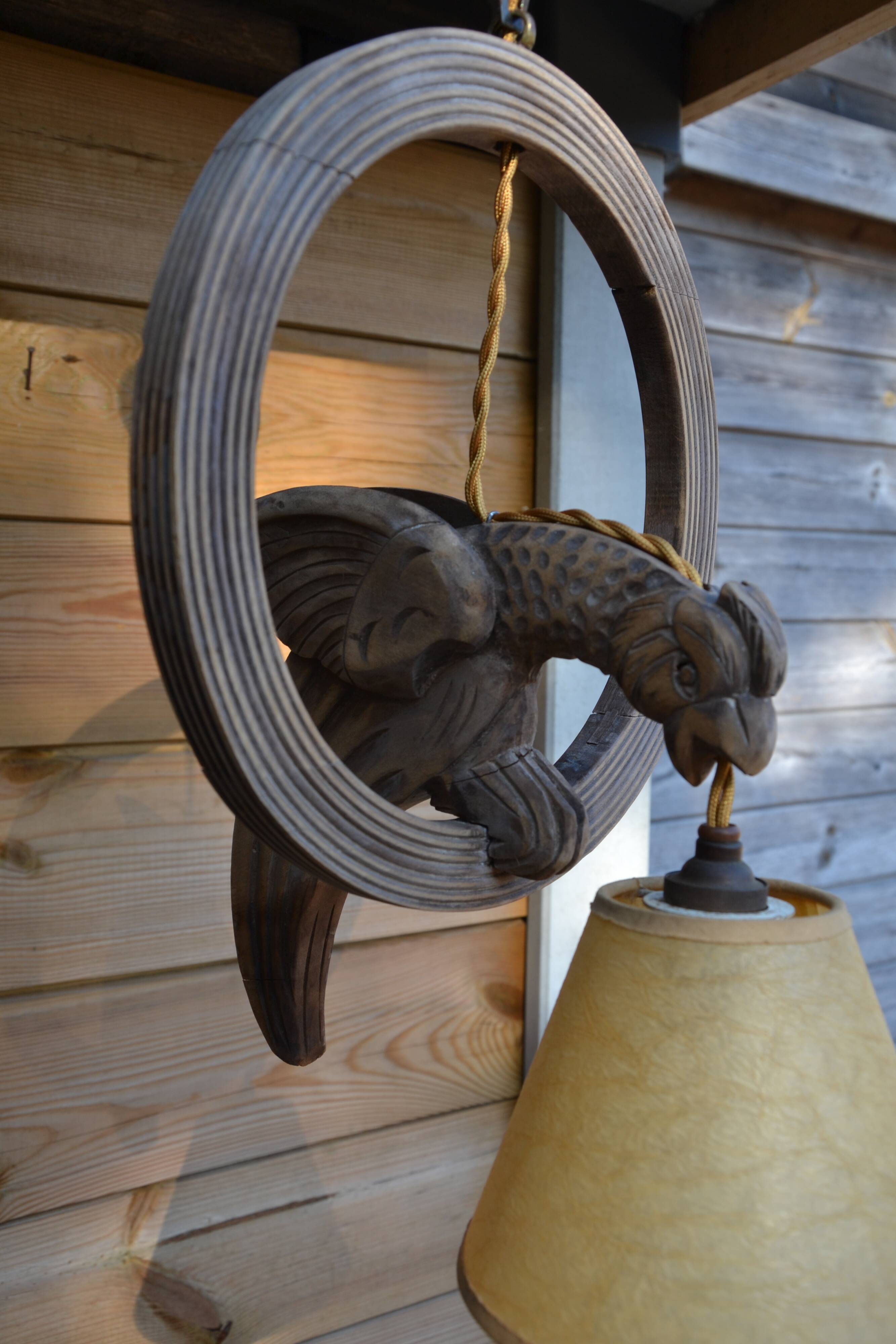Suspension en bois "oiseau" de la Forêt Noire