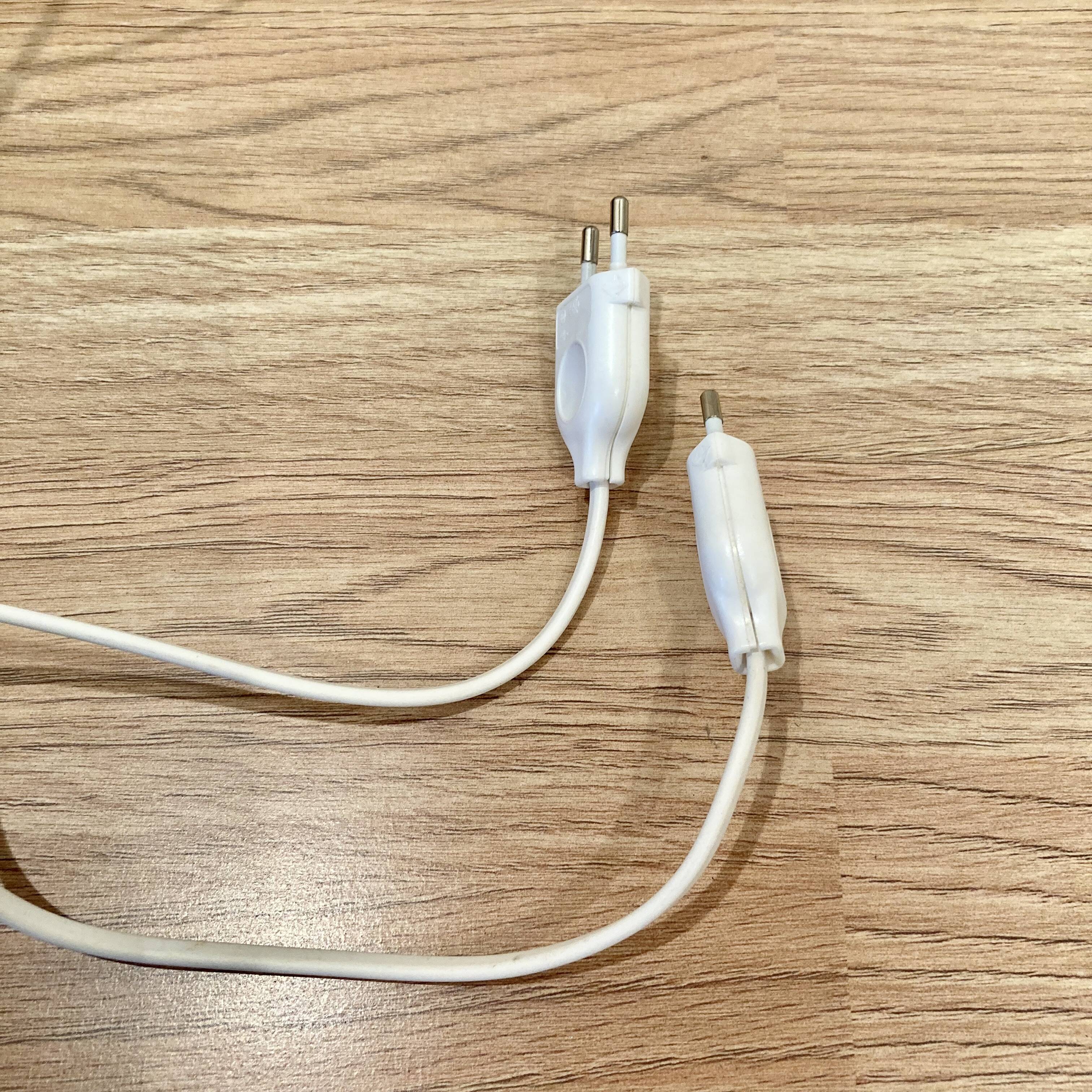 "ADJUSTABLE WALL LIGHTS 'SCANDINAVIAN DESIGN'."