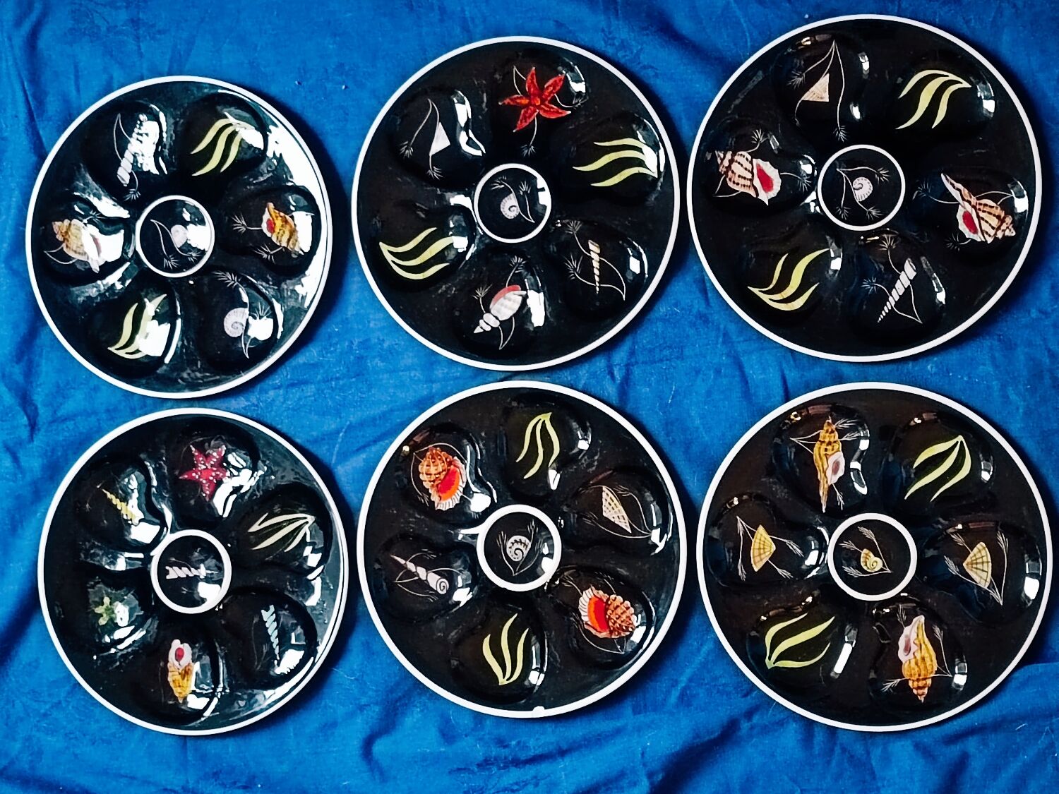 Flat batch and oyster plates