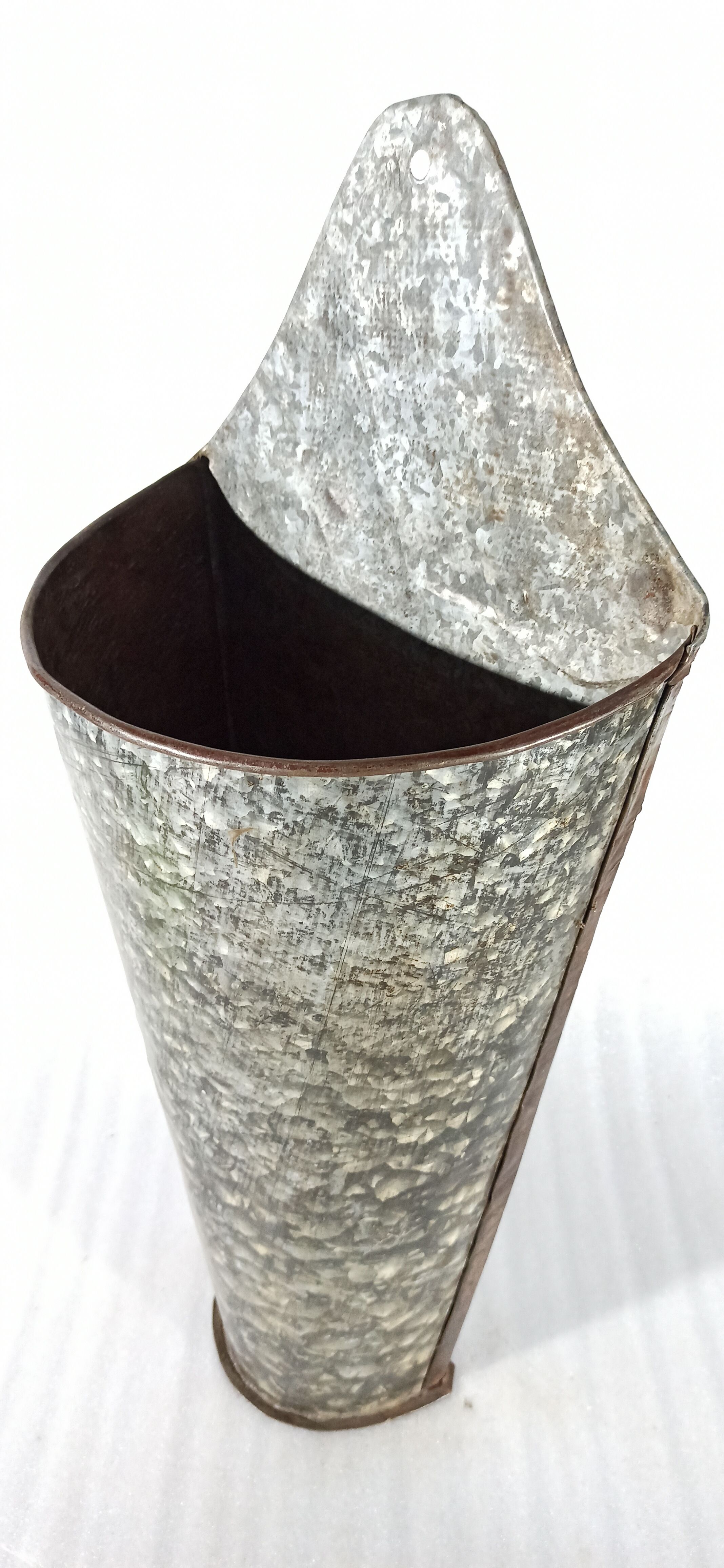 Zinc flower pot
