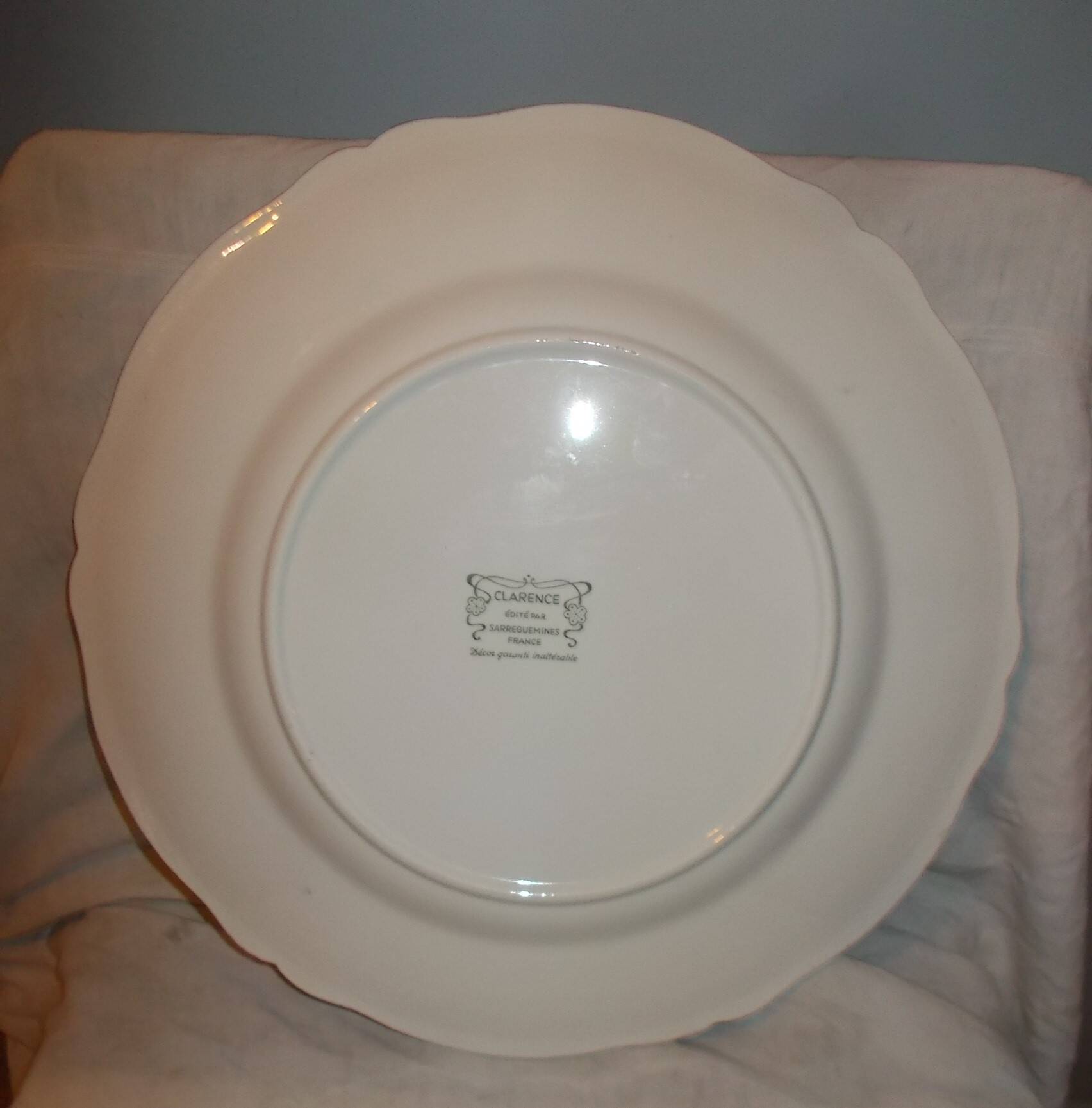 Shallow dish Sarreguemines