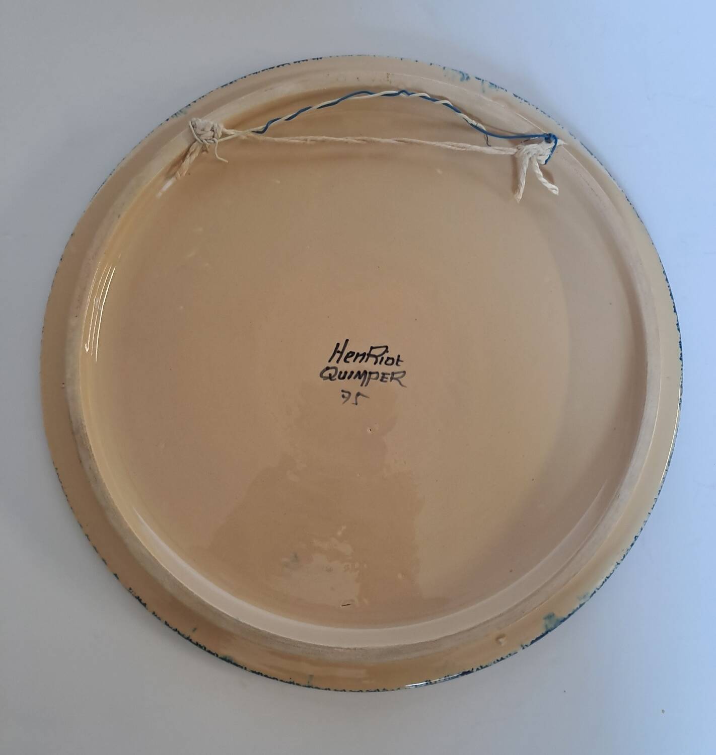 Henriot Quimper trivet