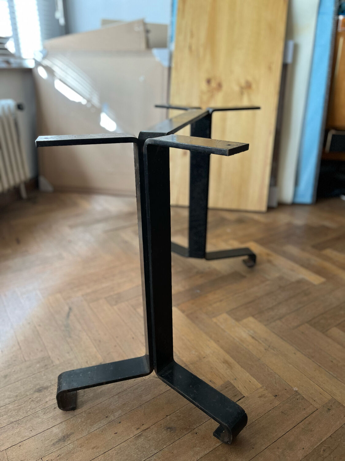 Table Charlotte Perriand