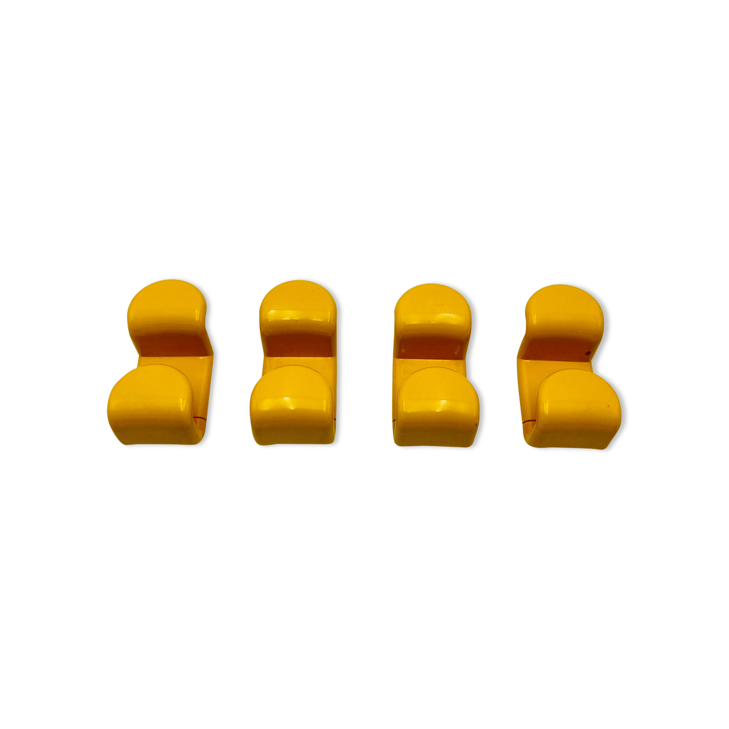 Yellow plastic hooks, design A. Rossari, Gedy edition.