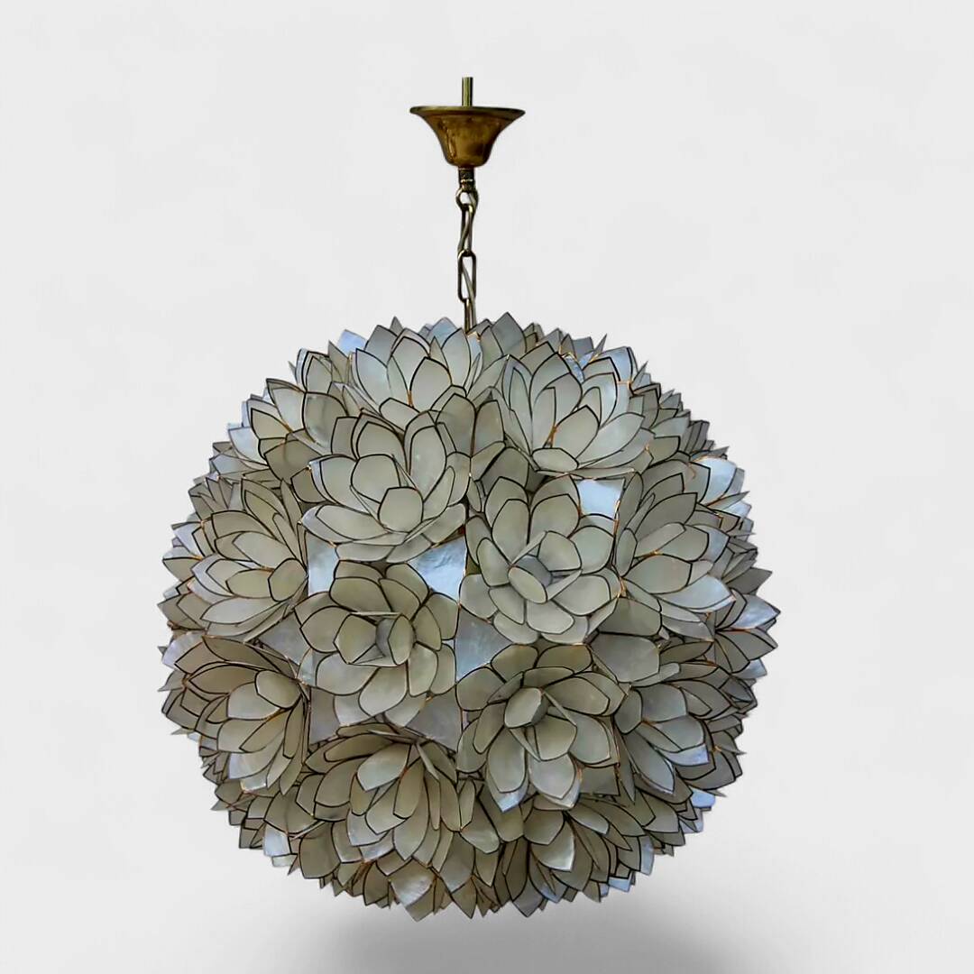 Mother-of-pearl and brass flower pendant – Germany circa 1970