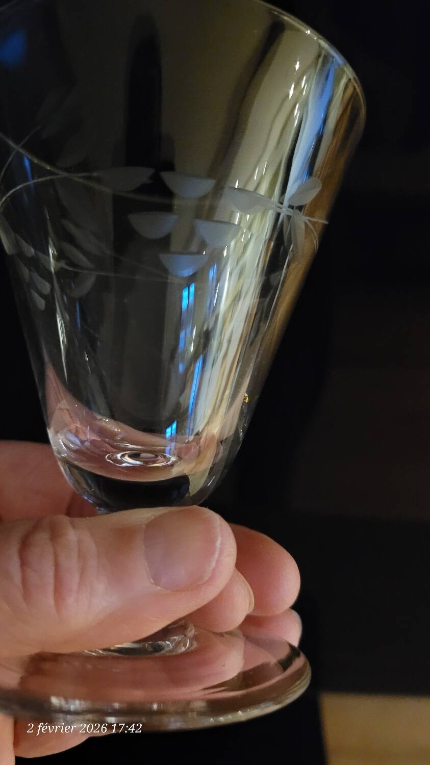 4 antique engraved glass glasses